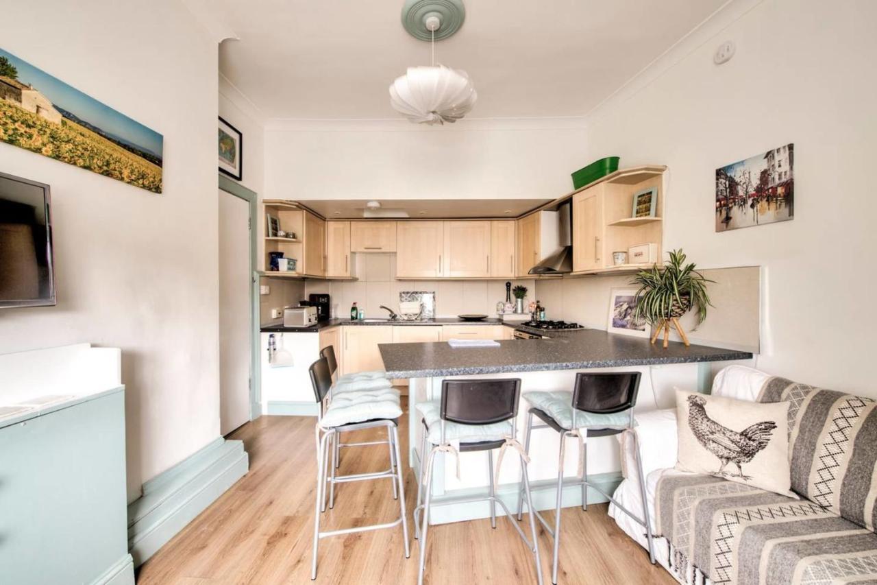Guestready - Cosy Home 5 Minutes From Waverley! EDI Exterior photo