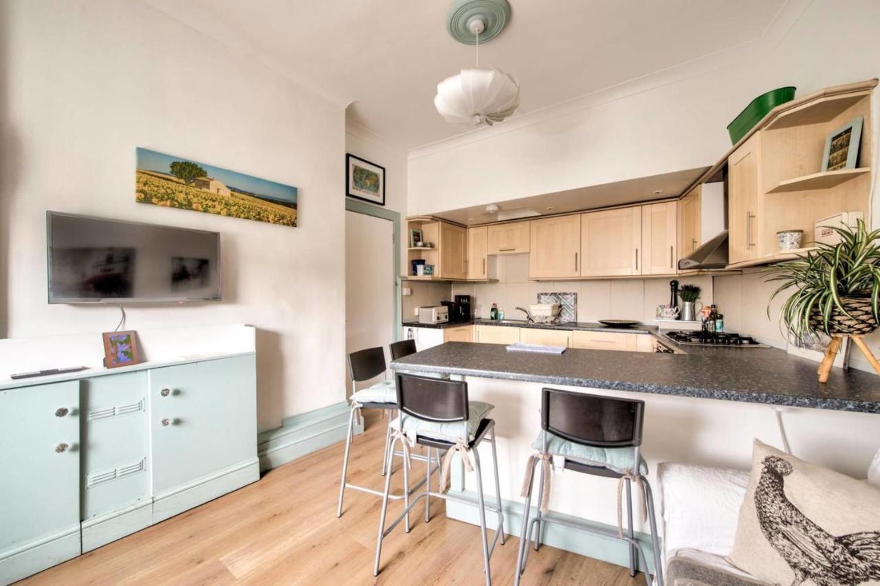 Guestready - Cosy Home 5 Minutes From Waverley! EDI Exterior photo