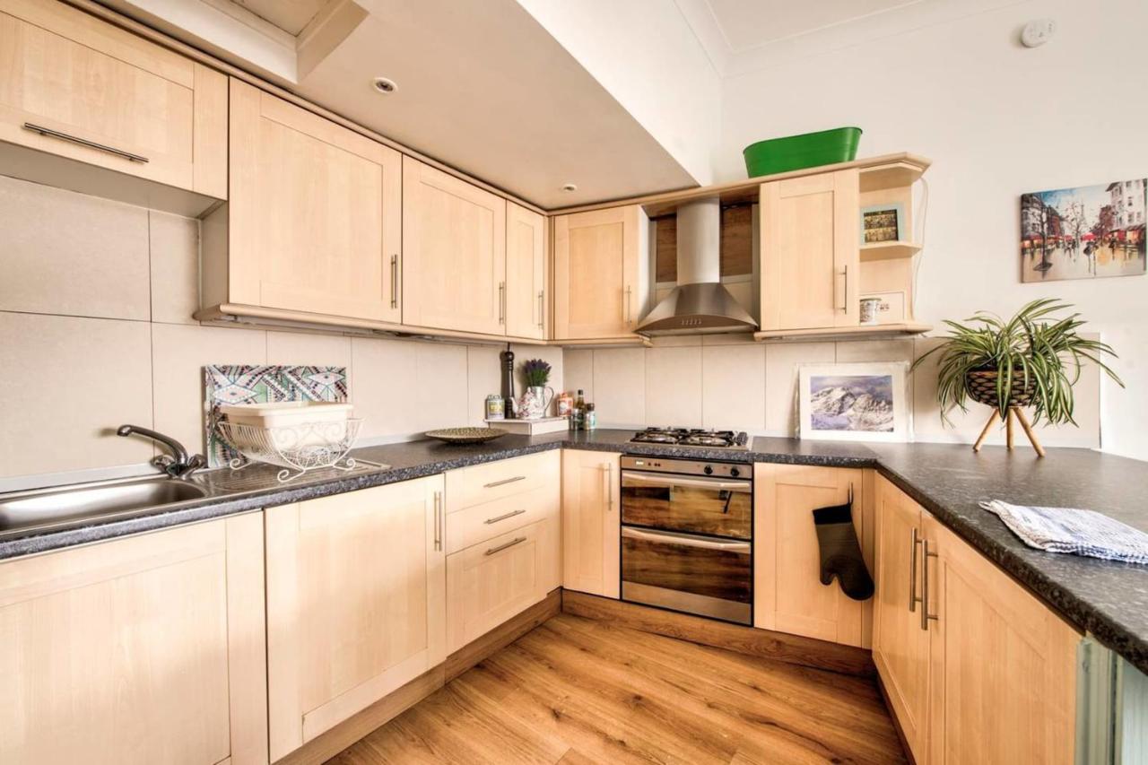 Guestready - Cosy Home 5 Minutes From Waverley! EDI Exterior photo